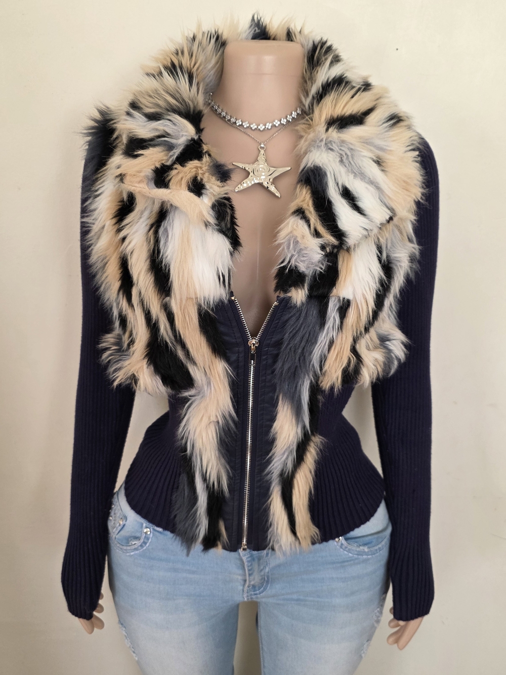 Boston Proper Black Ribbed Zip Cardigan with Fur Trim in Cream and Beige
